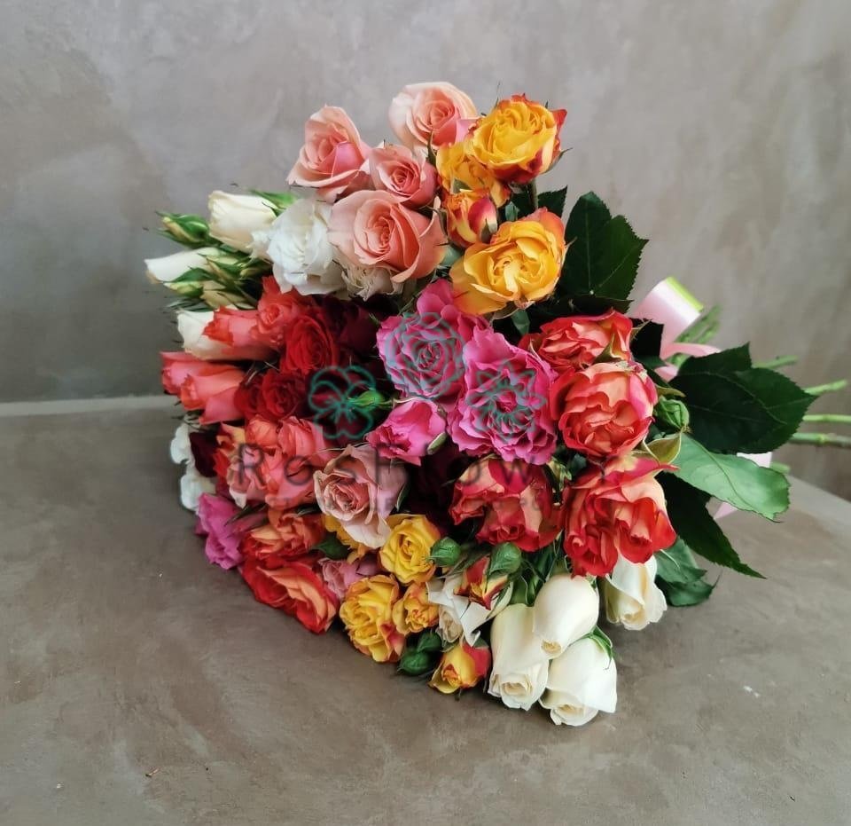 Букет цветов из: Розы в Озерах