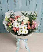 Букет цветов из:  Розы, Лизиантусы и Хризантемы в Озерах