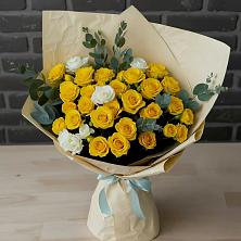 Букет цветов из:  Розы в Озерах