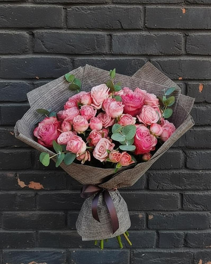 Букет цветов из: Розы в Озерах