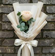Букет цветов из:  Розы в Озерах