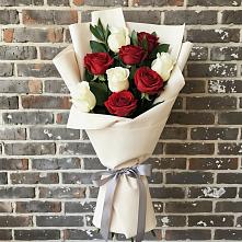 Букет цветов из:  Розы в Озерах