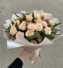 Букет Кремовые розы Латте в Озерах