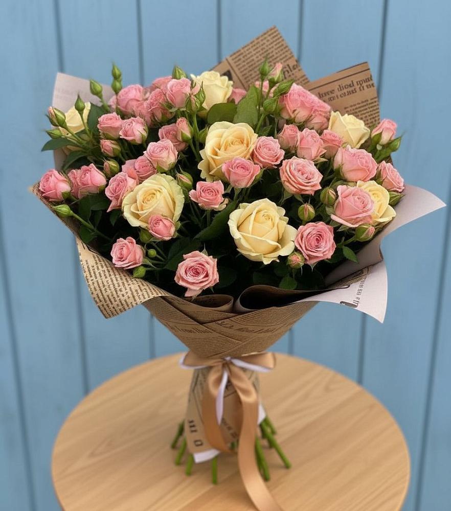 Букет цветов из: Розы в Озерах