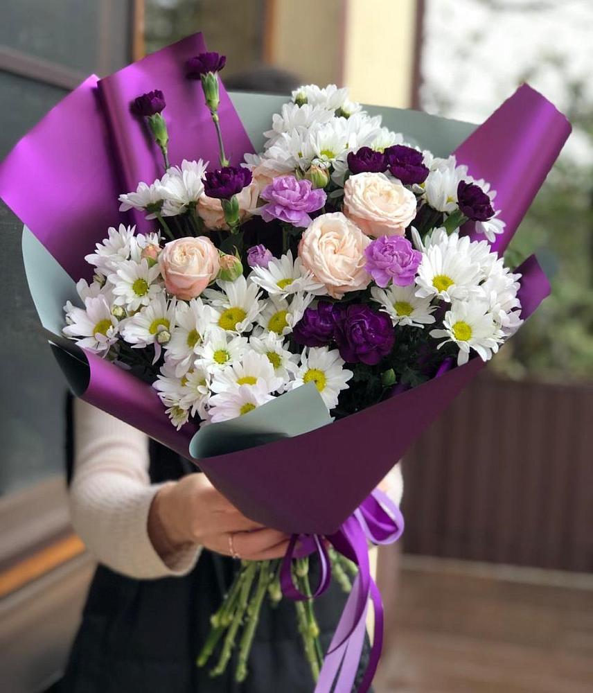 Букет цветов из: Хризантемы, Гвоздики и Розы в Озерах