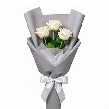 Букет 3 белые розы в Озерах