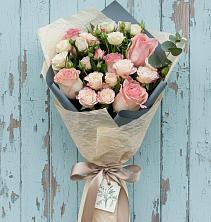 Букет цветов из:  Розы в Озерах