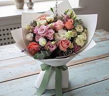 Букет цветов из:  Розы, Лизиантусы и Гвоздики #REPLACE_PRED# Озерах