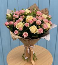 Букет цветов из:  Розы в Озерах