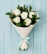 Букет цветов из:  Розы в Озерах