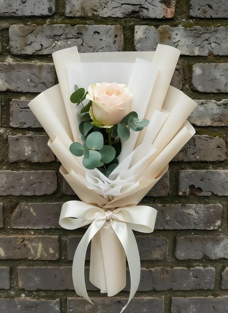 Букет цветов из: Розы в Озерах