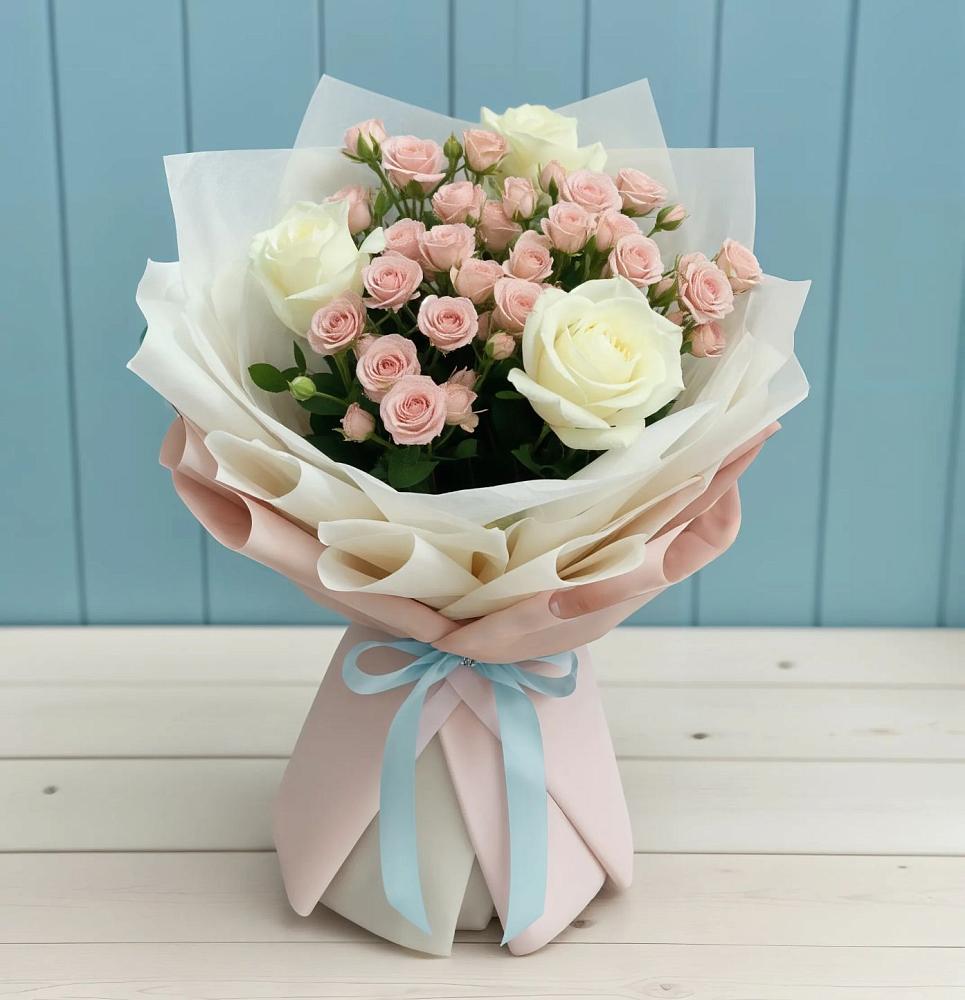 Букет цветов из: Розы в Озерах